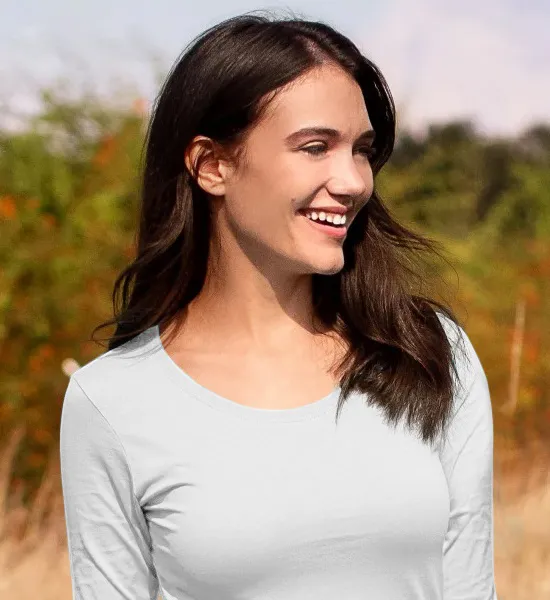 Tricou de damă cu mâneci lungi - Decolteu rotund mai adânc