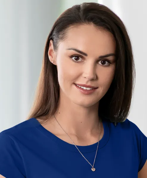 Tricou de damă durabil - Decolteu rotund mai adânc