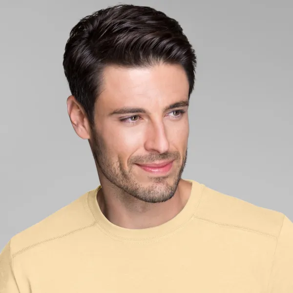 Tricou bărbătesc decorat - Decolteu rotund clasic