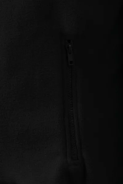 Jachetă de sport - Buzunare practice cu fermoar