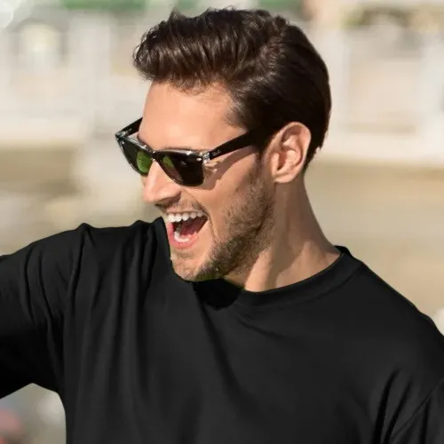 Tricou clasic pentru bărbați - Decolteu rotund clasic