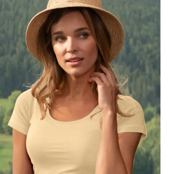 Tricou de damă cu cusături decorative - Decolteu rotund adânc