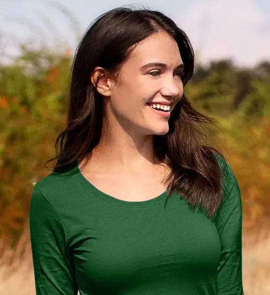 Tricou de damă cu mâneci lungi - Decolteu rotund mai adânc