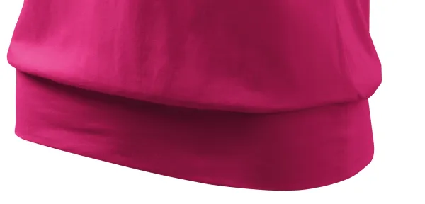 Tricou la modă pentru femei - Tivul inferior lat al cămășii